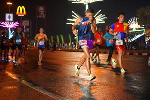 BIB: 1201, 21665
                            <button type="button" onclick="openModal(16183885)" class="btn btn-primary btn-sm float-right btn-popup" data-toggle="modal" data-target=".modal-high-quality">
                        <i class="fas fa-shopping-cart"></i> Add to Cart
                    </button>
                                            <button type="button" onclick="isThisMe(16183885, true)" class="btn btn-success btn-sm float-right btn-popup btn-isme hidden" data-toggle="tooltip" data-placement="bottom" title="นี่คือรูปของคุณใช่ไหม คลิกที่นี่เพื่อเอาเข้าอัลบั้ม">
                        <i class="fas fa-plus"></i> Add to album
                    </button>
                    <button type="button" onclick="isThisMe(16183885, false)" class="btn btn-warning btn-sm float-right btn-popup btn-isnotme hidden">
                        <i class="fas fa-ban"></i> Remove from album
                    </button>